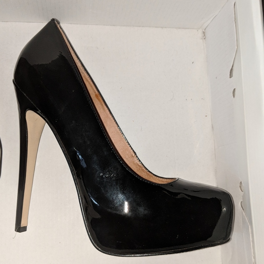 ALDO Bremseth-95 5" heels